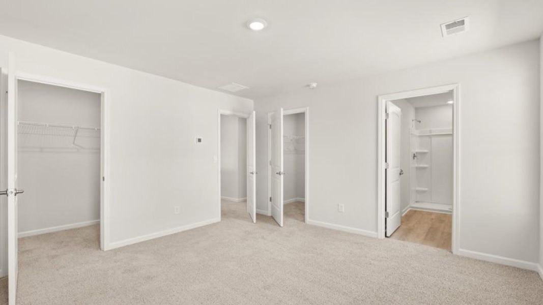 Spacious, unfurnished interior of a new home in , Villa Rica (Image 16).