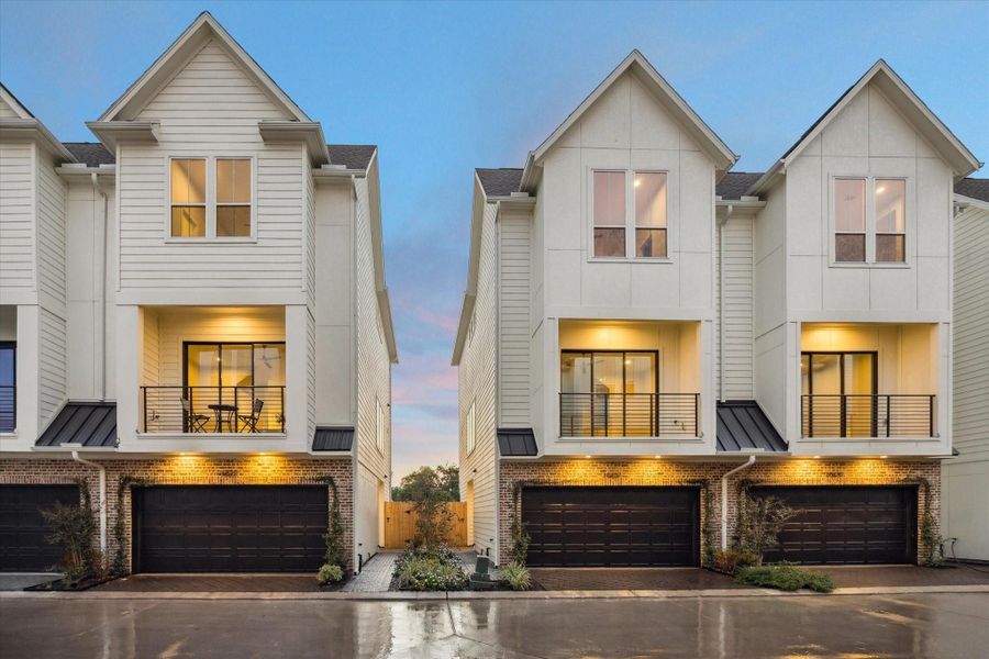 Image 33 of a home in Willowbend Point.