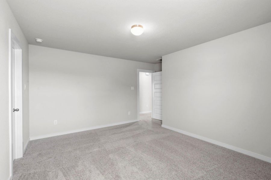 Spacious, unfurnished interior of a new home in Cypresswood Landing, Humble (Image 28).