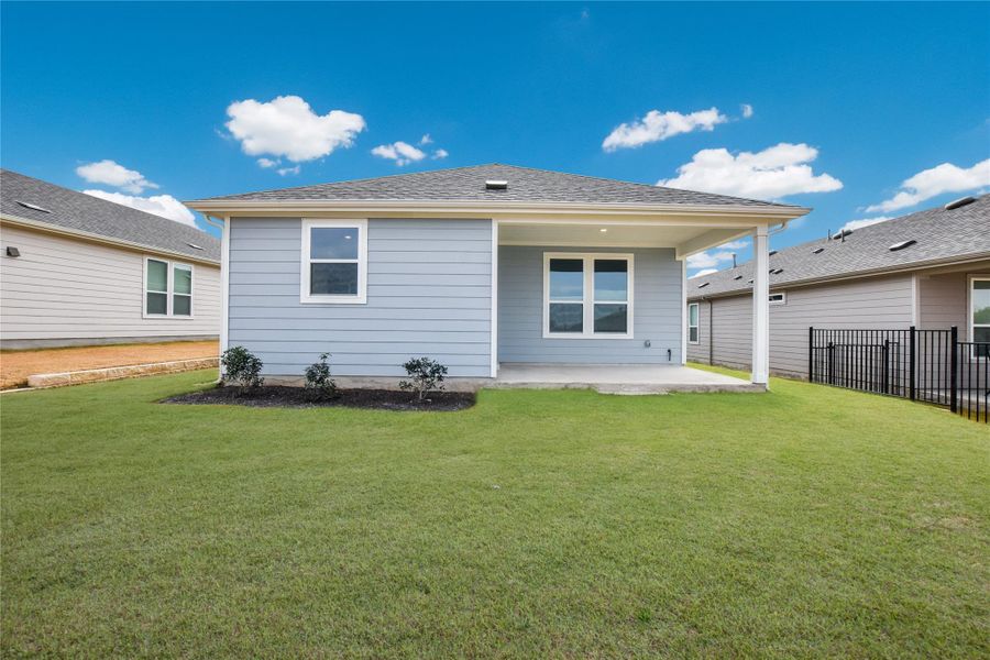 Exterior details and patio area of a home in Sun City Texas, Georgetown (Image 22).