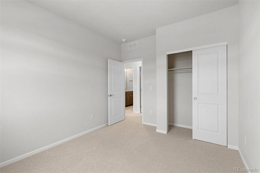 Spacious, unfurnished interior of a new home in The Manors Collection at Golden Overlook, Golden (Image 19).