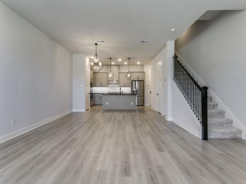 Spacious, unfurnished interior of a new home in Hillside at Las Colinas, Irving (Image 28). Spacious, unfurnished interior of a new home in Hillside at Las Colinas, Irving (Image 28).