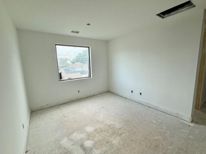 * Estimated Compl date 12/01/2026 ** Construction as of 7/11 ** Customization options available during construction ONLY* THIS IS AN ACTIVE CONSTRUCTION SITE, BUYERS MUST REQUEST APPOINTMENT TO BE ON PREMISES AT ALL TIMES.* All information should be independently verified. Plans are subject to change without notice.