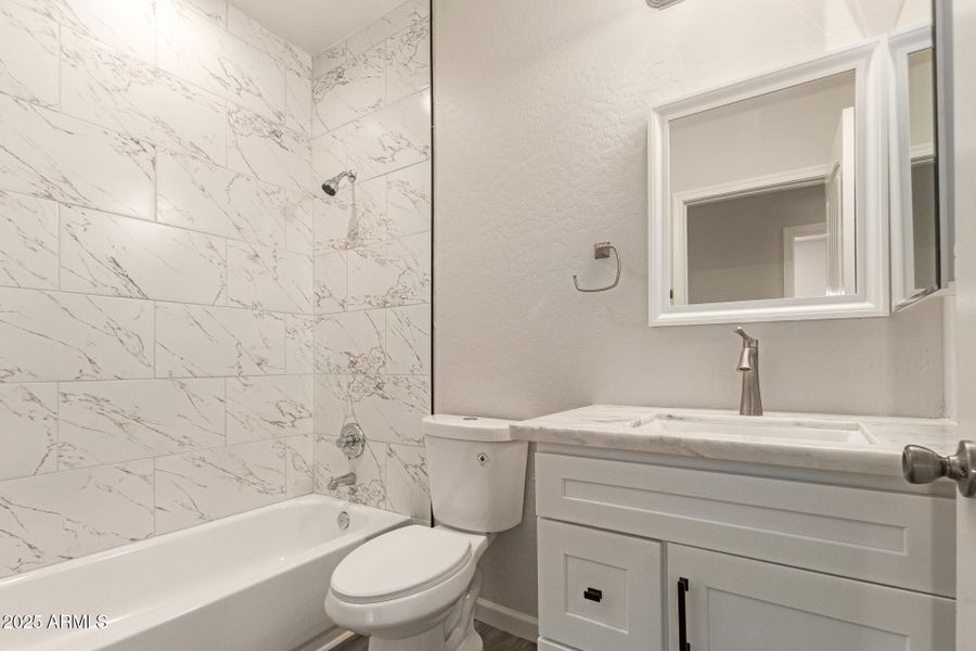 24 - Animas 24 - Animas