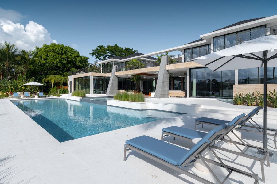 488 S Beach Rd, Jupiter Island, 33455-20