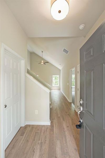 Spacious, unfurnished interior of a new home in , Dahlonega (Image 12).