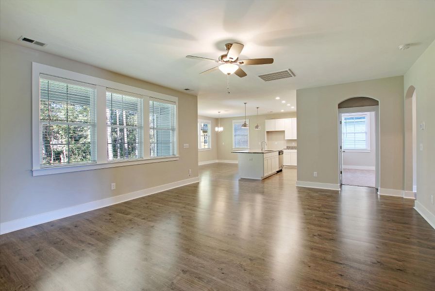 Saratoga Living Room Overlooking Kitchen