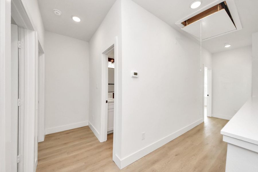 Spacious, unfurnished interior of a new home in , Alvin (Image 33). Spacious, unfurnished interior of a new home in , Alvin (Image 33).