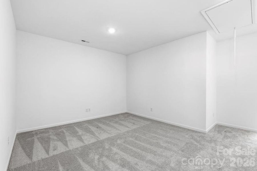 3159 Beacon Heights ~ Ready Now