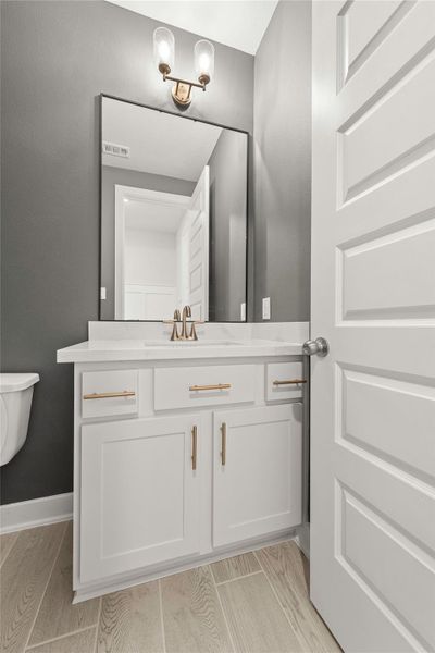 Furnished interior view inside a new home in Kresston - 65', Montgomery (Image 11).