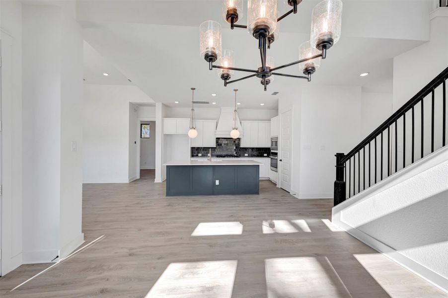 Furnished interior view inside a new home in ARTAVIA 50' Homesites, Conroe (Image 6). Furnished interior view inside a new home in ARTAVIA 50' Homesites, Conroe (Image 6).