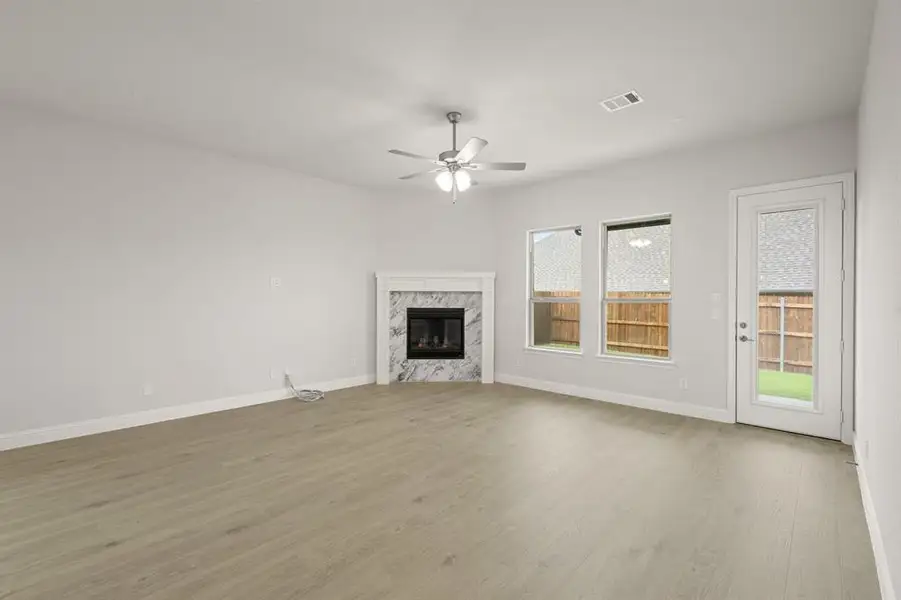 2297 High Plain- Living Room-2 2297 High Plain- Living Room-2