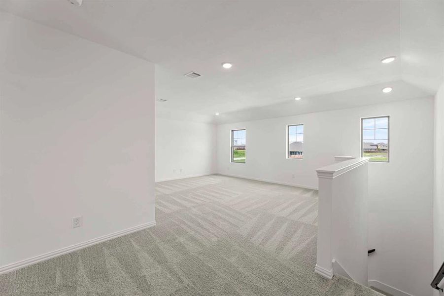 Spacious, unfurnished interior of a new home in Gateway Parks, Forney (Image 13). Spacious, unfurnished interior of a new home in Gateway Parks, Forney (Image 13).