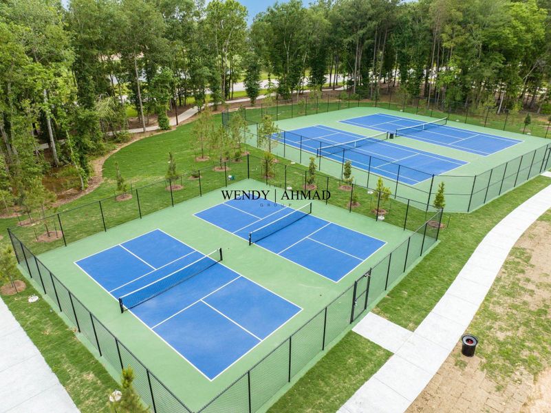 Community amenities in The Highlands, Porter (Image 44).