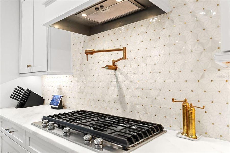 Close-up of interior finishes inside a home in , Tampa (Image 21).