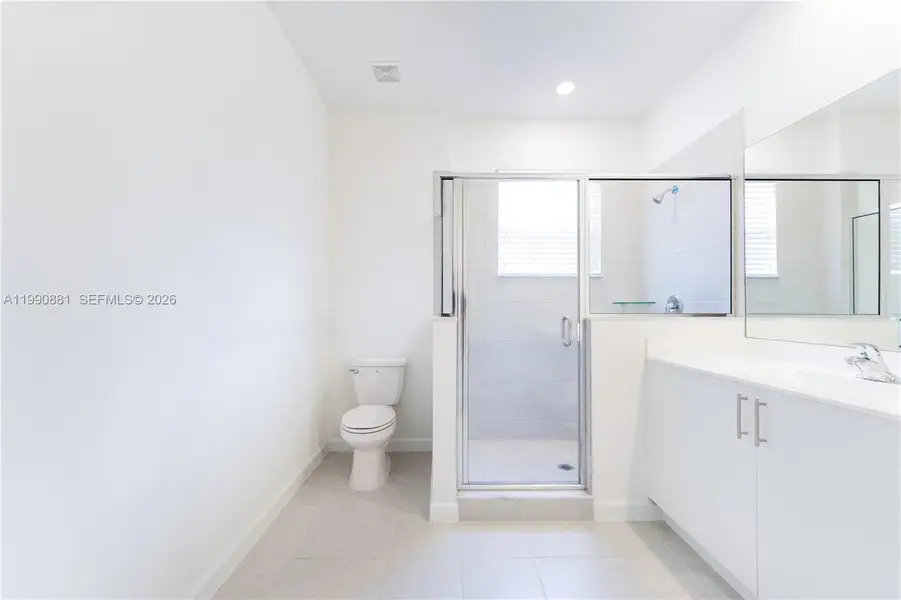 Furnished interior view inside a new home in , Lauderhill (Image 9).