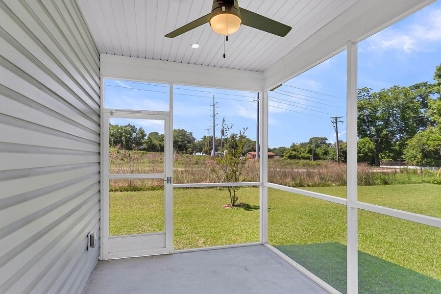 Exterior details and patio area of a home in , North Charleston (Image 24).