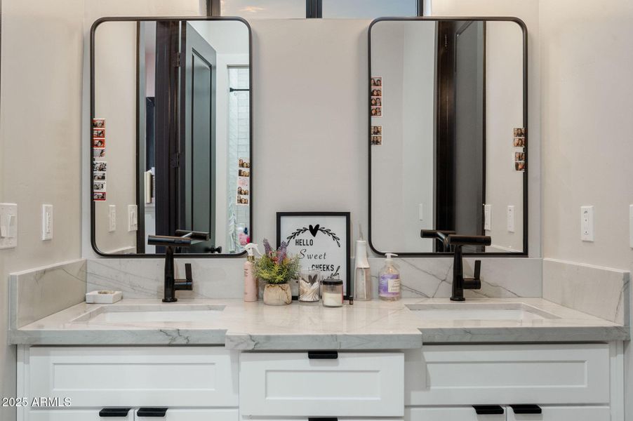 42-Bathroom 3 42-Bathroom 3