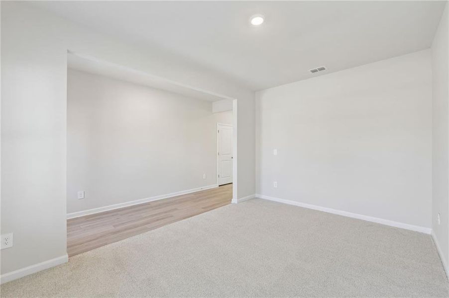 Spacious, unfurnished interior of a new home in Preserve at Mountain Creek, Pendergrass (Image 27).
