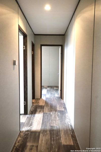 Spacious, unfurnished interior of a new home in , Poteet (Image 12).