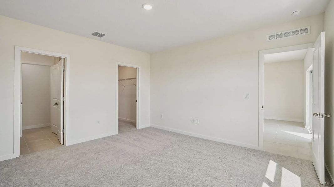 Furnished interior view inside a new home in Willowbrook North, Winter Haven (Image 19).