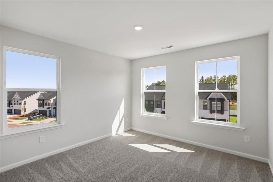 Spacious, unfurnished interior of a new home in Sweetbrier, Durham (Image 28).