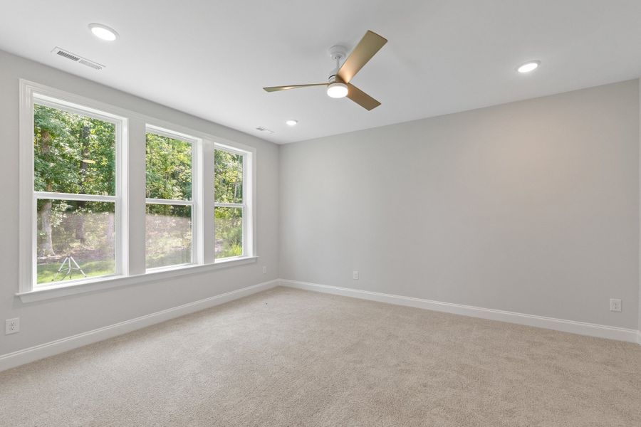 Representative unfurnished interior of a home built from the The Ellery by RobuckHomes in Baylee Ridge, Selma (Image 107).