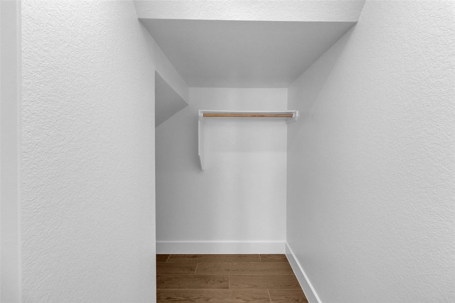 Spacious, unfurnished interior of a new home in Midline, Webster (Image 20).