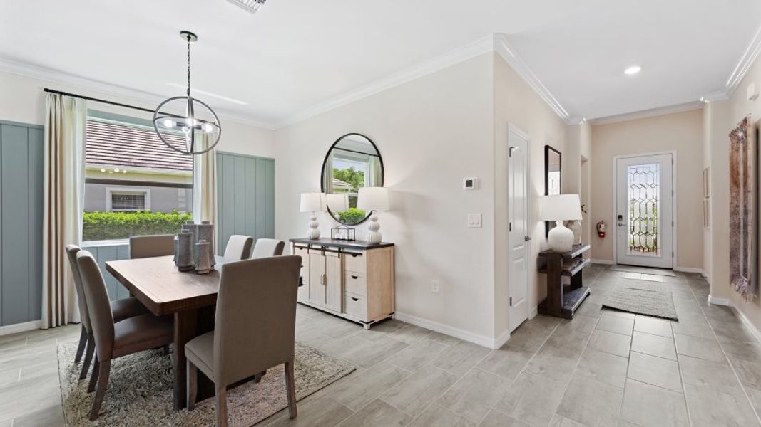 Hampton Lakes at River Hall Trevi Dining Room