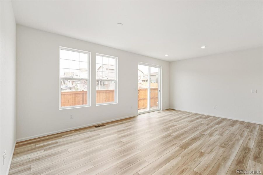 Spacious, unfurnished interior of a new home in Sky Ranch Villas, Watkins (Image 16).