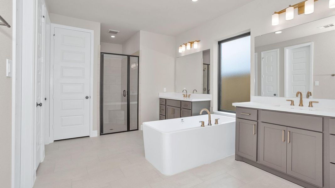Furnished interior view inside a new home in Candela, Richmond (Image 8).