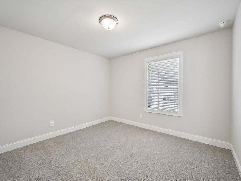 Spacious, unfurnished interior of a new home in Martin Springs - Highland Series, Lawrenceville (Image 18).