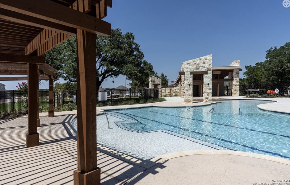 Image 45 of a home in Canyon Crest. Image 45 of a home in Canyon Crest.