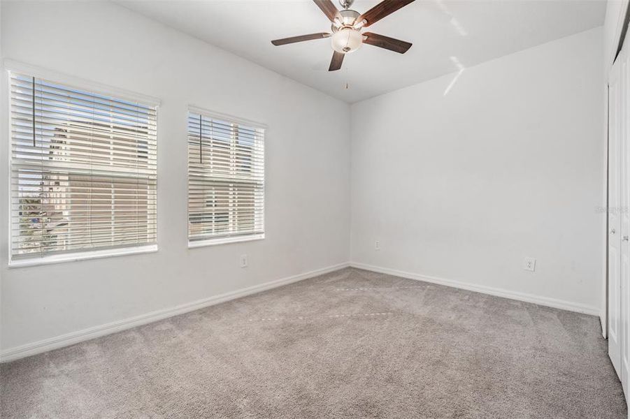 Spacious, unfurnished interior of a new home in , Tampa (Image 40).