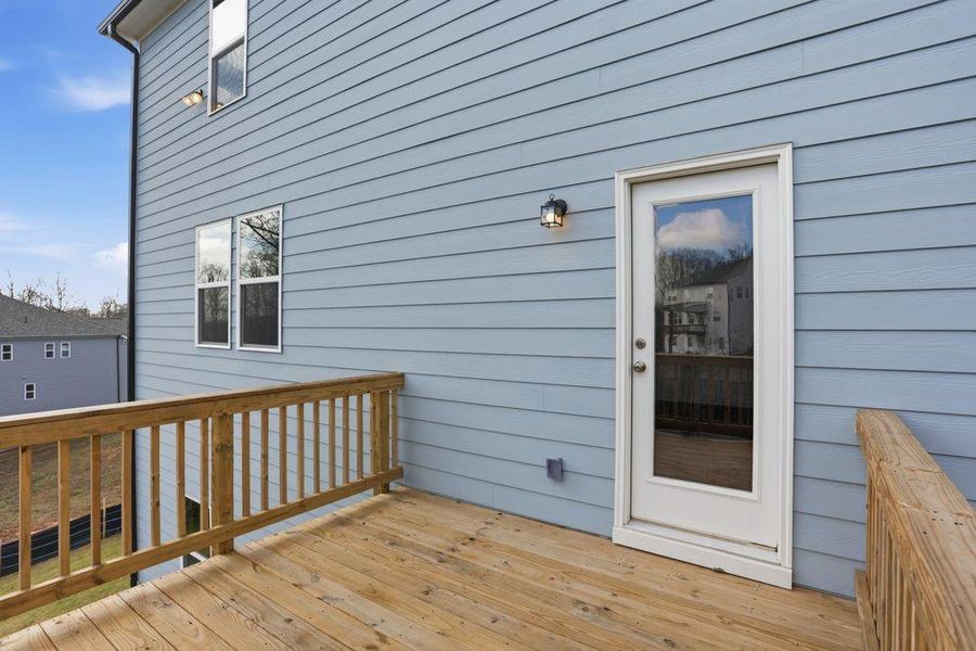 Exterior details and patio area of a home in Falls Creek, Flowery Branch (Image 17).