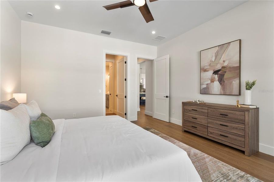 Furnished interior view inside a new home in , Winter Park (Image 19).