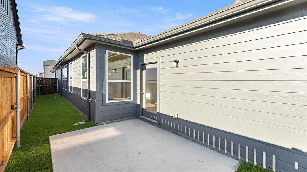 25. 3234 Summerland - Patio 25. 3234 Summerland - Patio