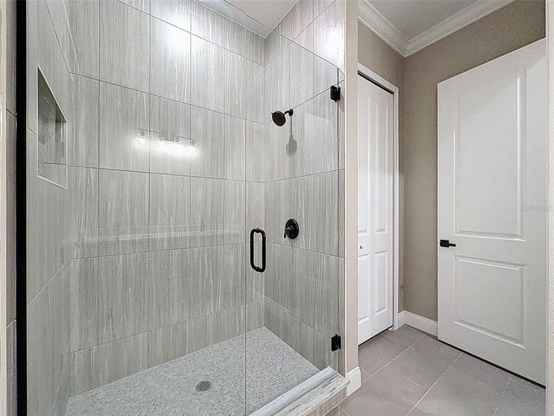 Close-up of interior finishes inside a home in , Lakeland (Image 20).