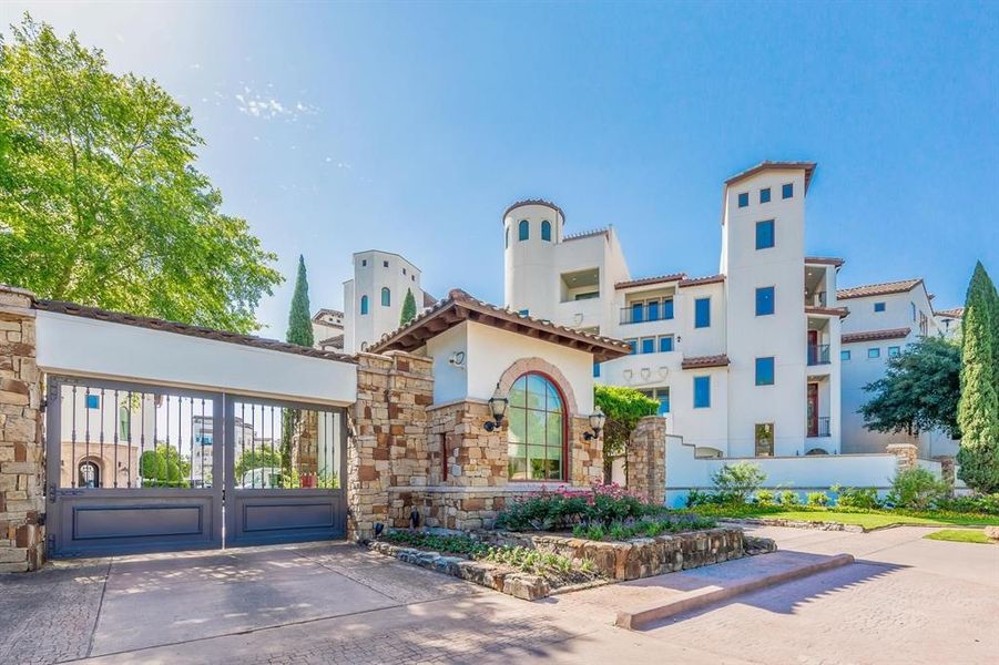 Image 1 of a home in Caceres. Image 1 of a home in Caceres.