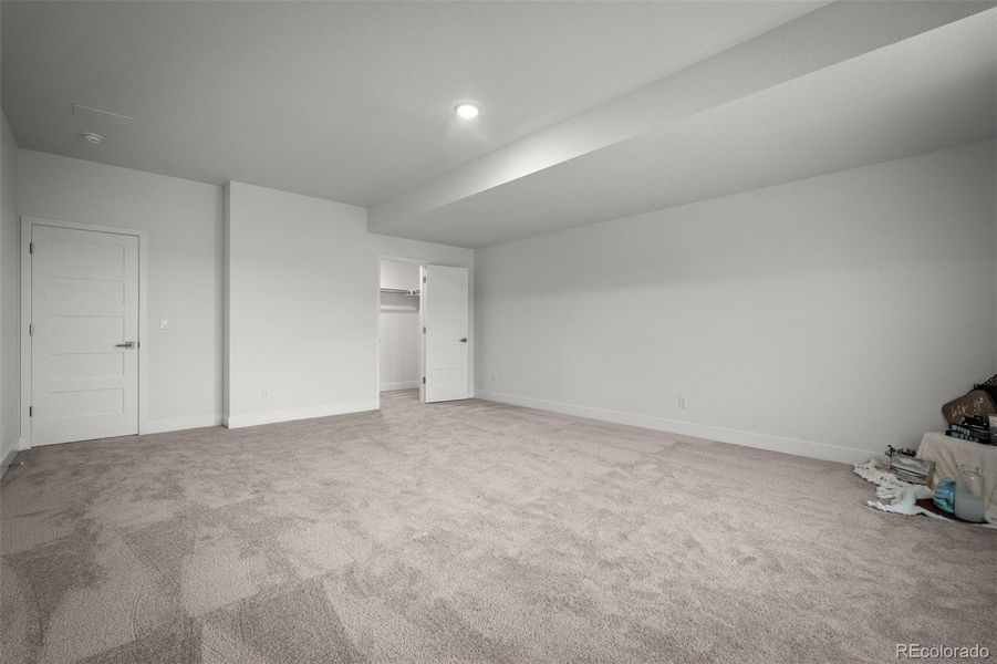 Spacious, unfurnished interior of a new home in Cloverleaf - Pinnacle Collection, Monument (Image 46).