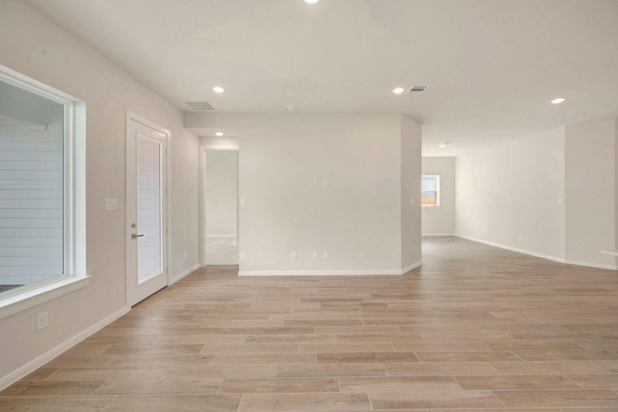 Spacious, unfurnished interior of a new home in Jubilee - Reserve Collection, Hockley (Image 19).