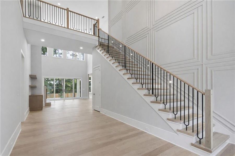 Spacious, unfurnished interior of a new home in , Alpharetta (Image 60). Spacious, unfurnished interior of a new home in , Alpharetta (Image 60).