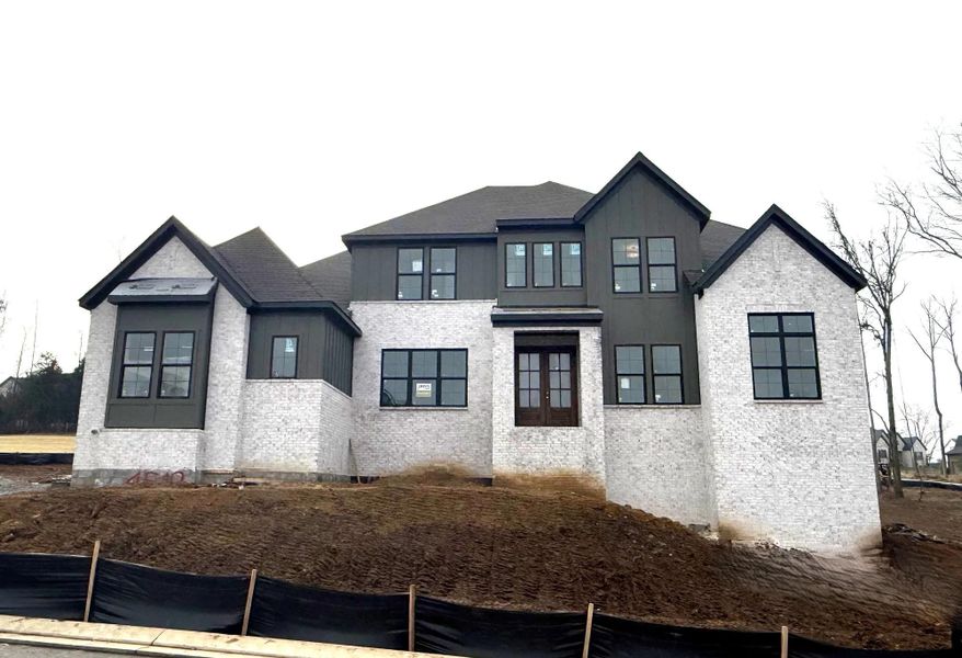 The Waylon A Exterior