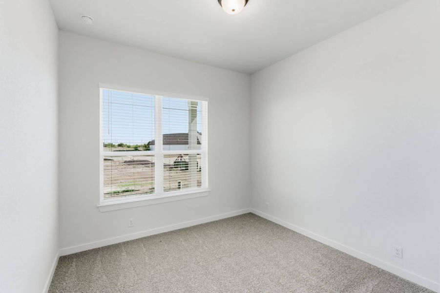Spacious, unfurnished interior of a new home in The Crossvine, Schertz (Image 21). Spacious, unfurnished interior of a new home in The Crossvine, Schertz (Image 21).
