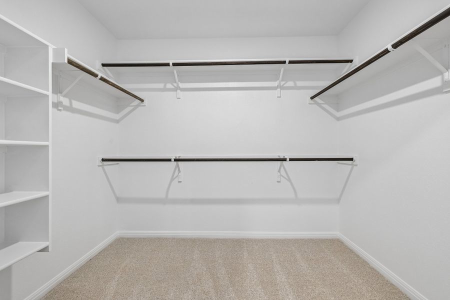 Spacious, unfurnished interior of a new home in Porter Country, Buda (Image 15). Spacious, unfurnished interior of a new home in Porter Country, Buda (Image 15).
