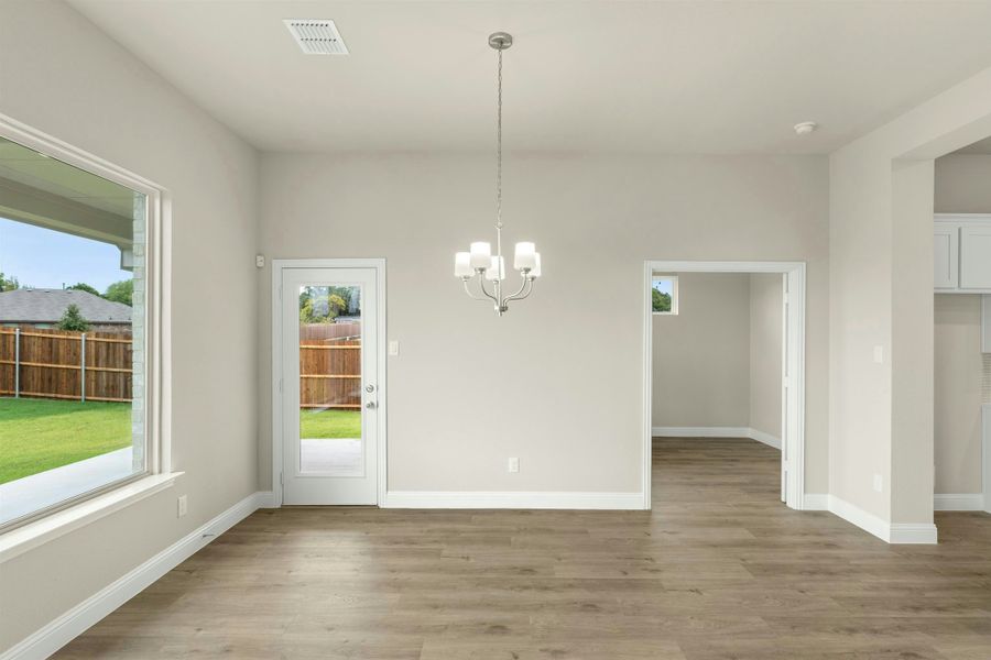 Representative unfurnished interior of a home built from the Bluebonnet by Kindred Homes in Dominion Park, Waxahachie (Image 24).