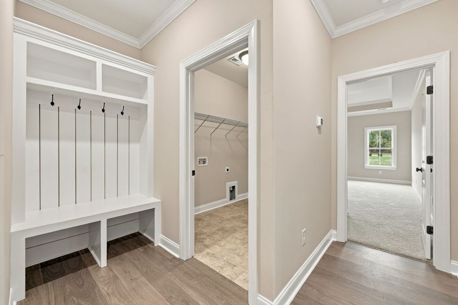 Spacious, unfurnished interior of a new home in Laurel Oaks, Greenville (Image 40).