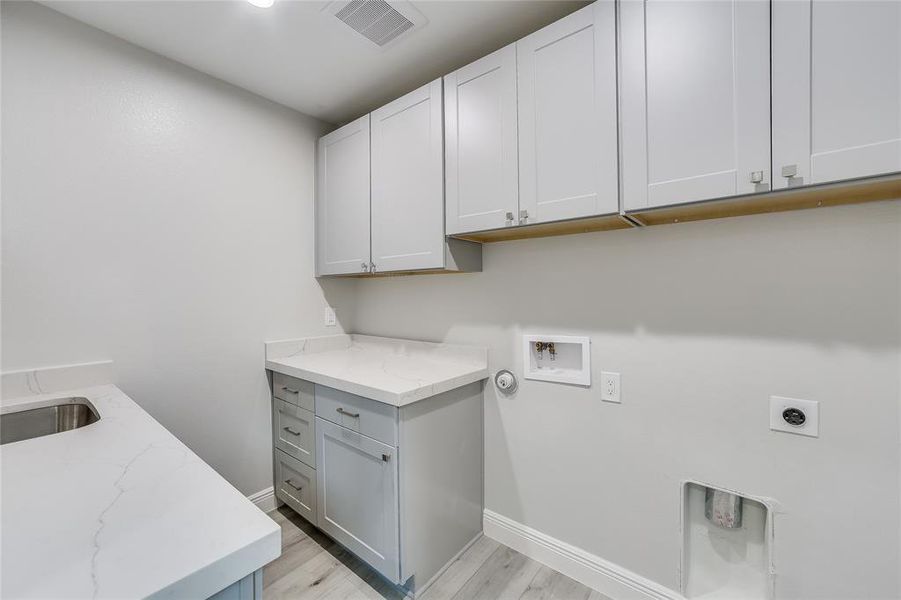 Spacious laundry room