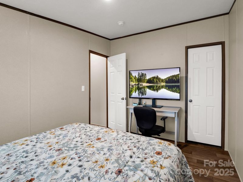 Furnished interior view inside a new home in , Marion (Image 17).