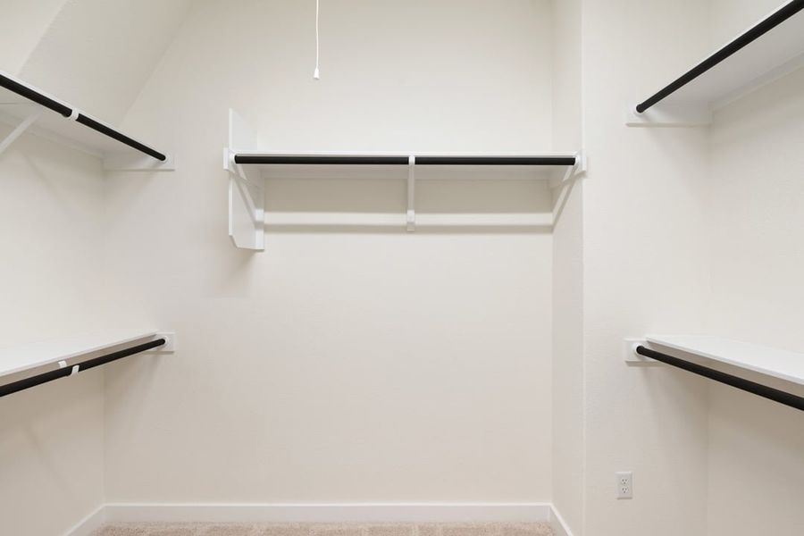 Spacious, unfurnished interior of a new home in Lagos Reserve, Manor (Image 34).